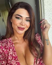 <em>Antonella Ríos - Compradora de Instagram</em>